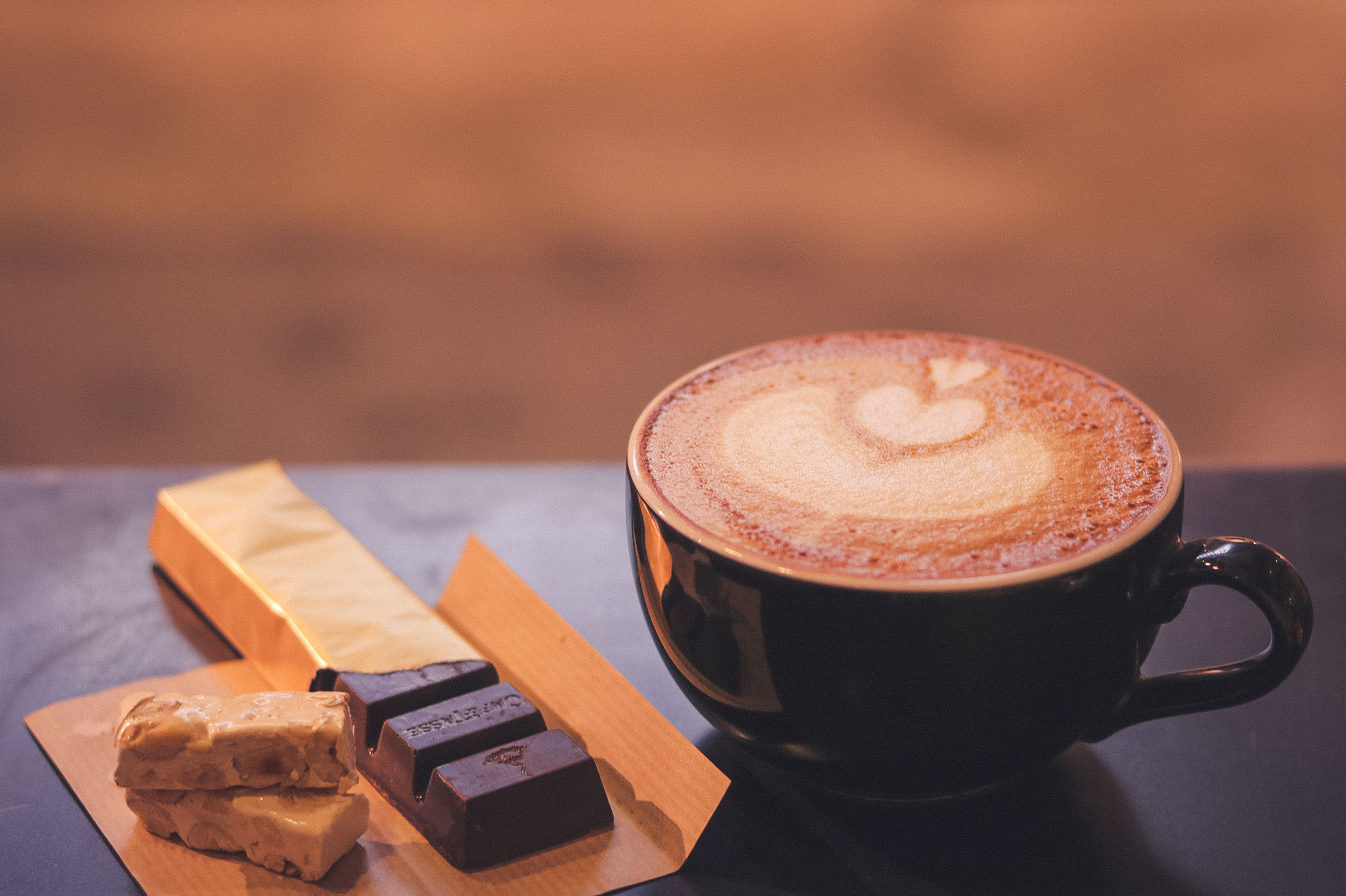 たてもの散策へでかけよう